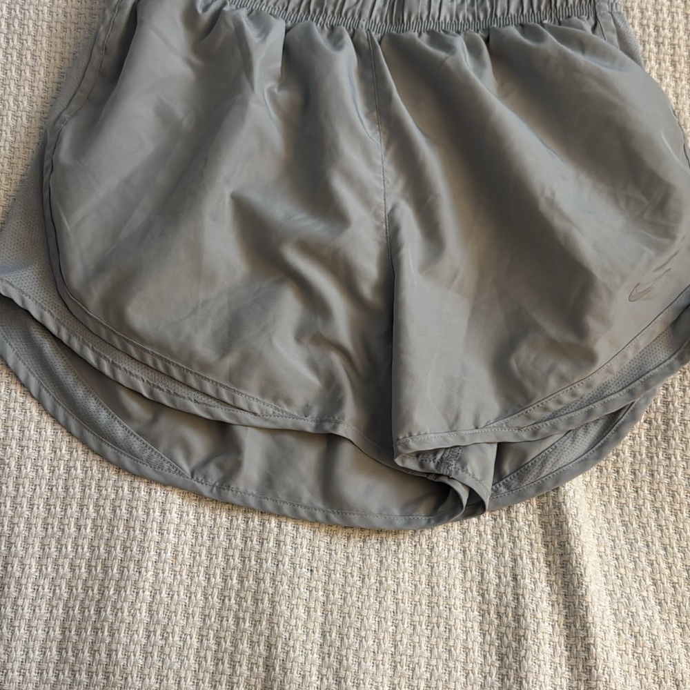 Nike Women's Light Gray Athletic Shorts